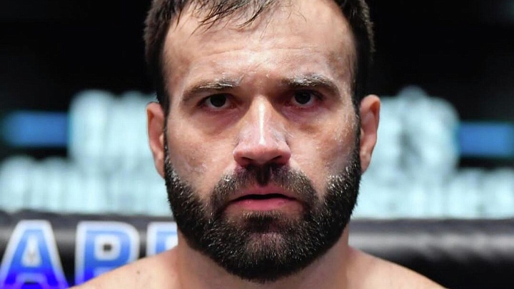 "Ненавижу гребаных русских": бразилец дал огня перед боем с Мурзакановым