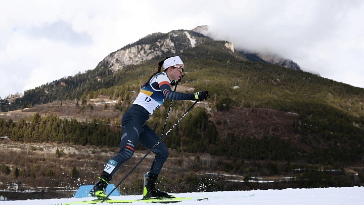 Взявшую чужие лыжи Непряеву дисквалифицировали после марафона