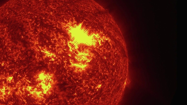 Магнитная буря, начавшаяся в пятницу, стала самой мощной за два месяца